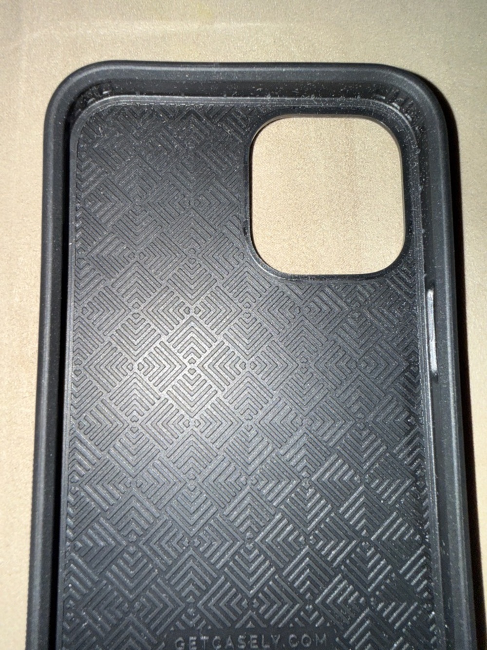 Casely Into the Wild black leopard iPhone 12 Pro Max bold MagSafe case - Picture 6 of 8